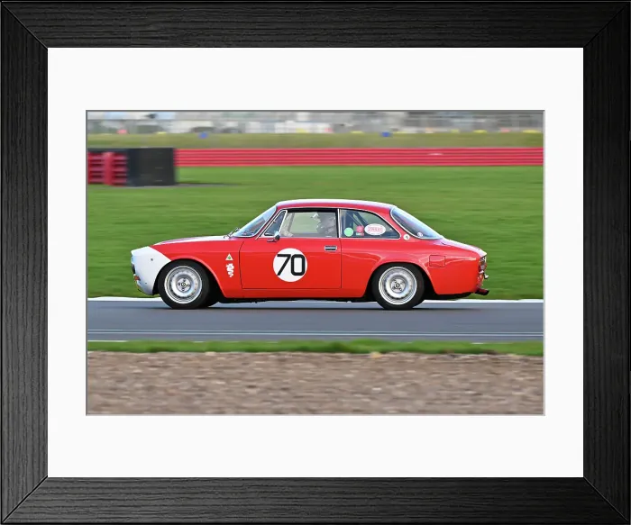 Framed Print : CZ1_1136 Alex Middleton, Alfa Romeo 105 GT.jpg Framed Print : CZ1_1136 Alex Middleton, Alfa Romeo 105 GT.jpg