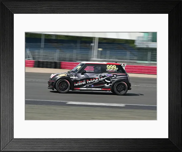 Framed Print : CM35_8987 Sean Wortley, MINI Coopers R53.jpg Framed Print : CM35_8987 Sean Wortley, MINI Coopers R53.jpg