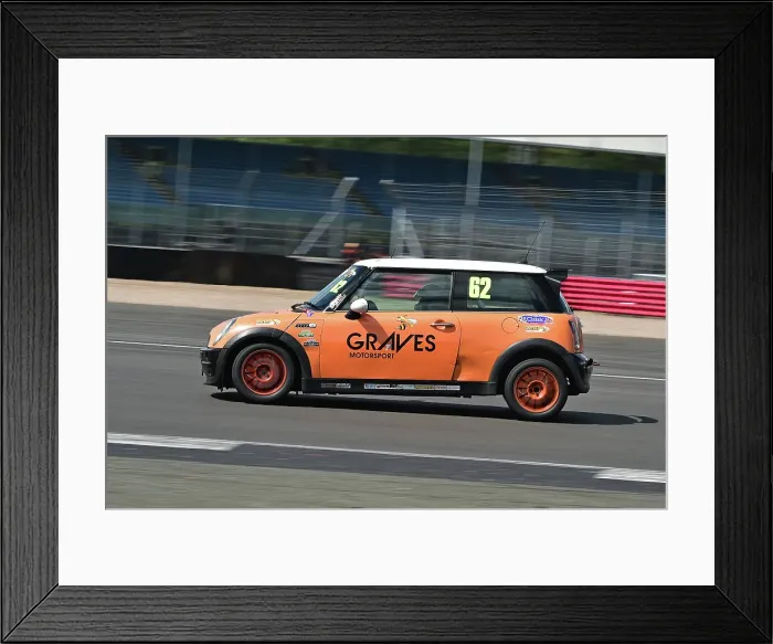 Framed Print : CM35_9039 Les Conway, Mini Cooper.jpg Framed Print : CM35_9039 Les Conway, Mini Cooper.jpg