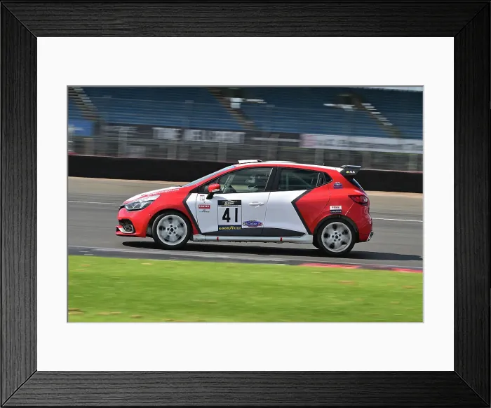 Framed Print : CM35_9233 Jonathan Christie-Rundle, Darren Geeraerts, Renault Clio Cup Gen 4.jpg