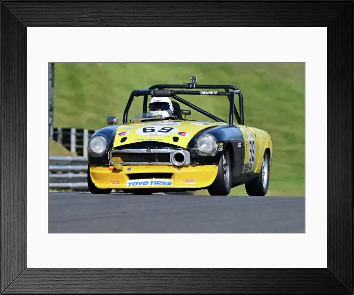 Framed Print : CZ1_2665 Peter Bramble, MG B Roadster.jpg Framed Print : CZ1_2665 Peter Bramble, MG B Roadster.jpg