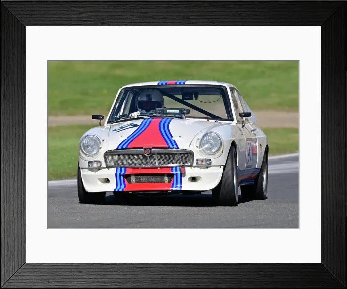 Framed Print : CZ1_2686 Robert Spencer, MG B GT V8.jpg Framed Print : CZ1_2686 Robert Spencer, MG B GT V8.jpg