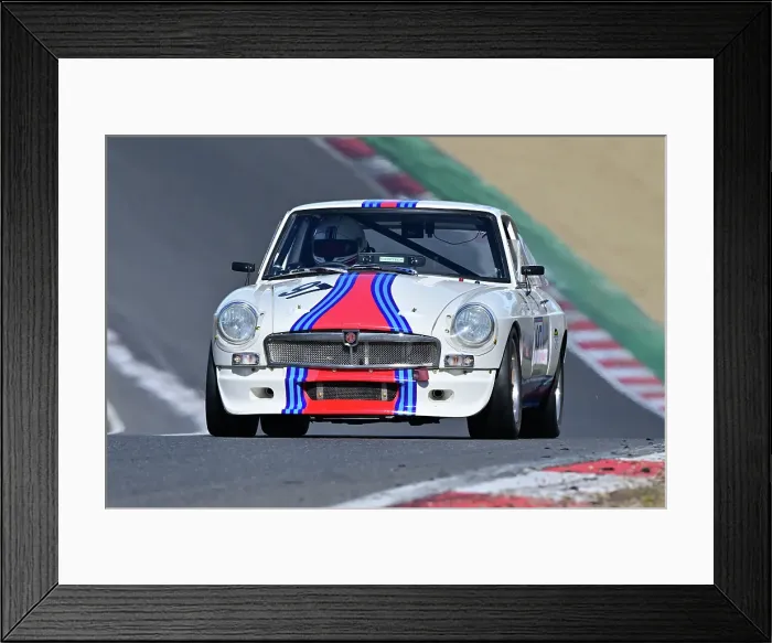 Framed Print : CZ1_2756 Robert Spencer, MG B GT V8.jpg Framed Print : CZ1_2756 Robert Spencer, MG B GT V8.jpg