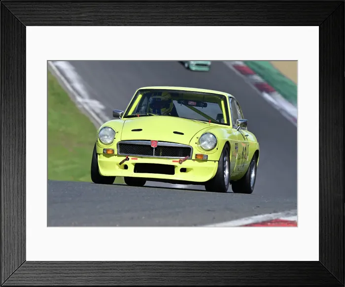 Framed Print : CZ1_2759 Russell McCarthy, MG B V8.jpg Framed Print : CZ1_2759 Russell McCarthy, MG B V8.jpg