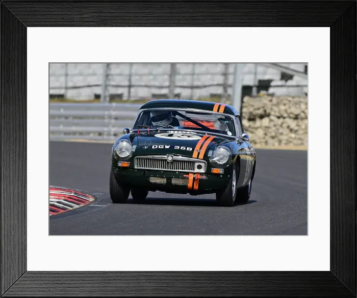 Framed Print : CZ1_2274 James Topliss, MG B Roadster.jpg Framed Print : CZ1_2274 James Topliss, MG B Roadster.jpg