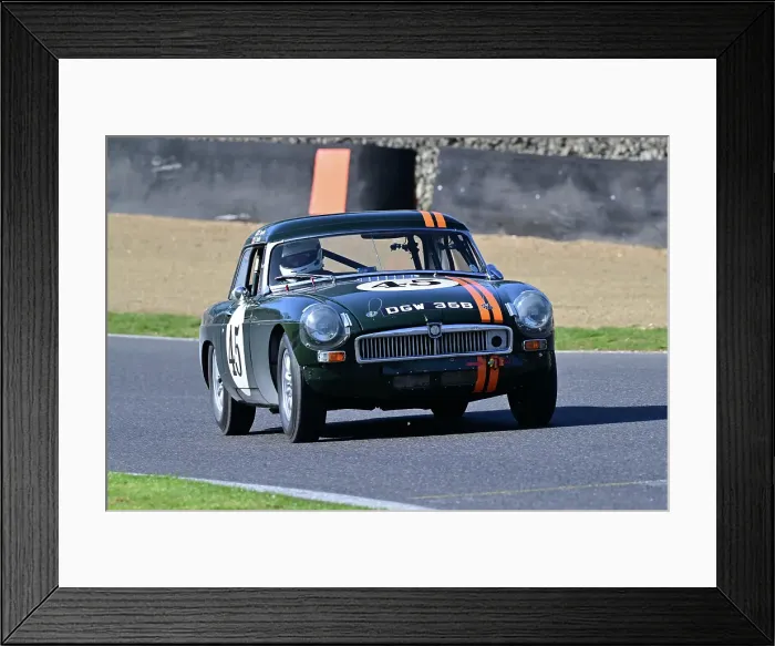 Framed Print : CZ1_2305 James Topliss, MG B Roadster.jpg Framed Print : CZ1_2305 James Topliss, MG B Roadster.jpg
