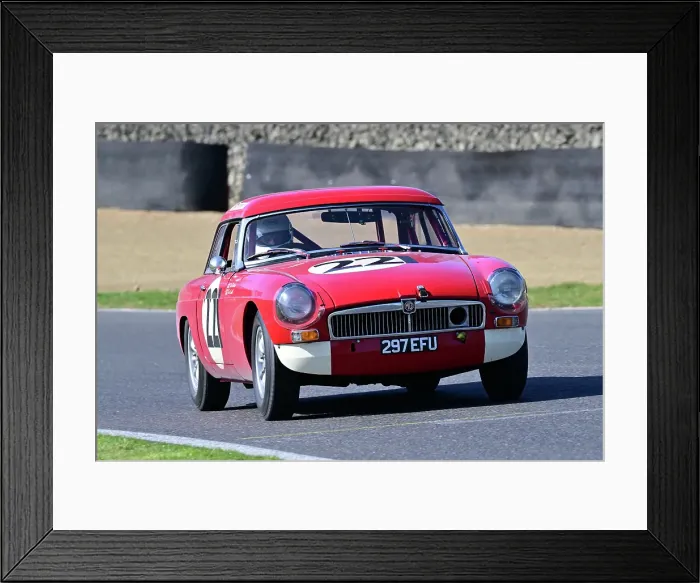 Framed Print : CZ1_2315 Tom Huetson, MG B Roadster.jpg Framed Print : CZ1_2315 Tom Huetson, MG B Roadster.jpg
