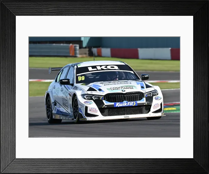 Framed Print : CZ2_2629 Charles Rainford, BMW 330i M Sport, LKQ Euro Car Parts Racing with WSR.jpg Framed Print : CZ2_2629 Charles Rainford, BMW 330i M Sport, LKQ Euro Car Parts Racing with WSR.jpg