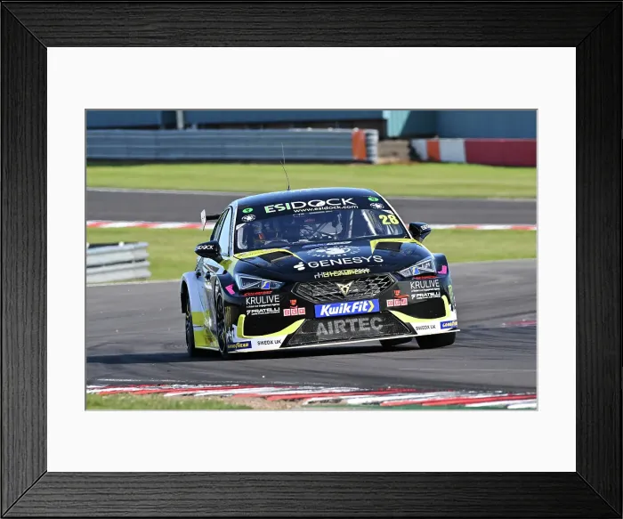 Framed Print : CZ2_2684 Nicolas Hamilton, Cupra Leon, Powder Monkey Brewing Co with Esidock.jpg Framed Print : CZ2_2684 Nicolas Hamilton, Cupra Leon, Powder Monkey Brewing Co with Esidock.jpg