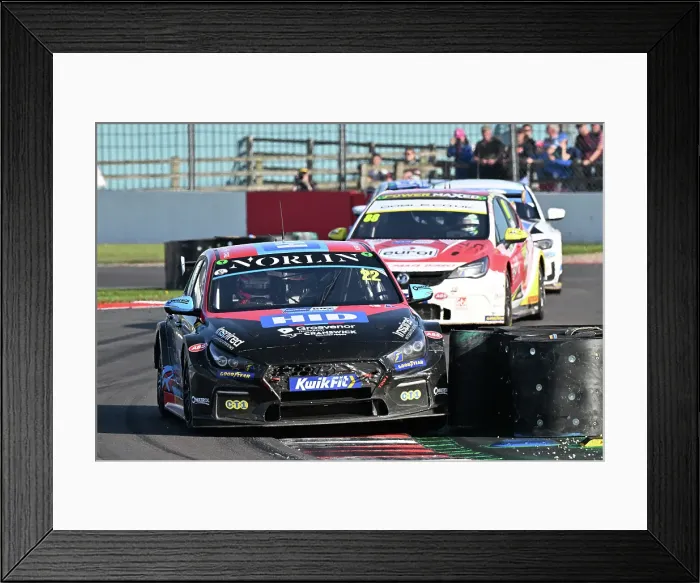 Framed Print : CZ2_2911 Chris Smiley, Hyundai i30N, Restart Racing.jpg Framed Print : CZ2_2911 Chris Smiley, Hyundai i30N, Restart Racing.jpg