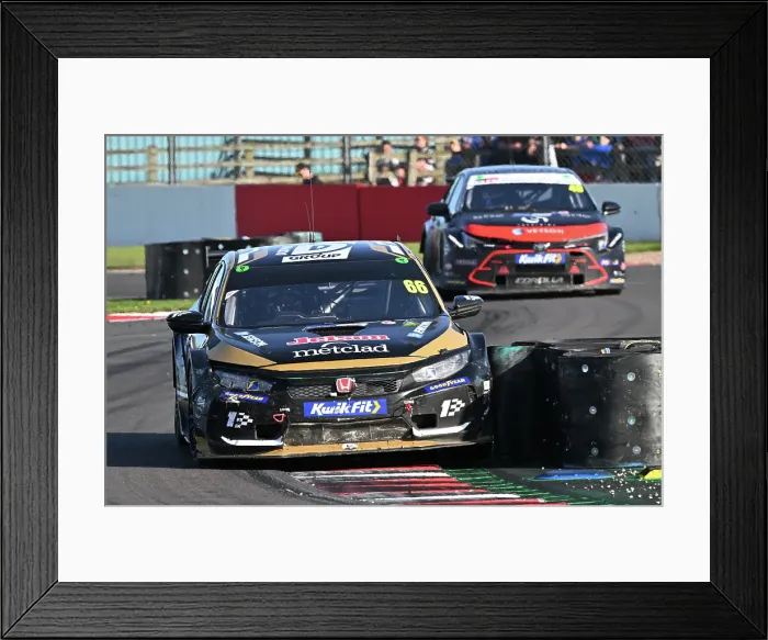 Framed Print : CZ2_3011 Josh Cook, Honda Civic Type R, One Motorsport.jpg Framed Print : CZ2_3011 Josh Cook, Honda Civic Type R, One Motorsport.jpg