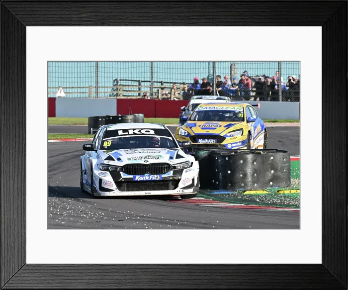 Framed Print : CZ2_3180 Charles Rainford, BMW 330i M Sport, LKQ Euro Car Parts Racing with WSR.jpg Framed Print : CZ2_3180 Charles Rainford, BMW 330i M Sport, LKQ Euro Car Parts Racing with WSR.jpg