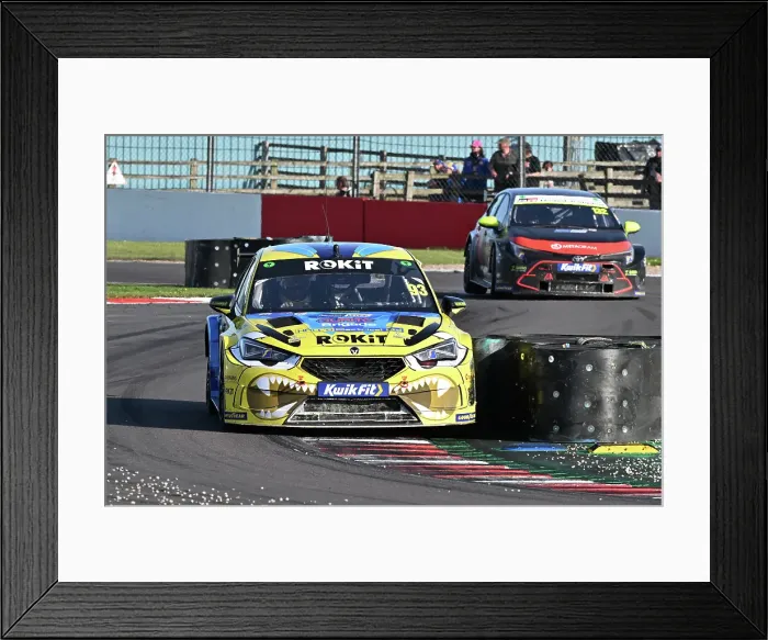 Framed Print : CZ2_3267 Max Hall, Cupra Leon, ROKiT Racing with Un-Limited Motorsport.jpg Framed Print : CZ2_3267 Max Hall, Cupra Leon, ROKiT Racing with Un-Limited Motorsport.jpg