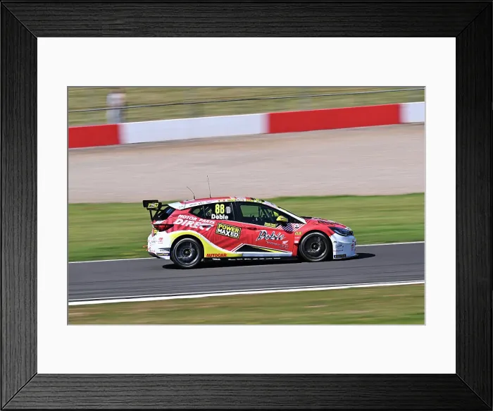 Framed Print : CZ2_2121 Mikey Doble, Vauxhall Astra, Motor Parts Direct with Power Maxed Racing.jpg