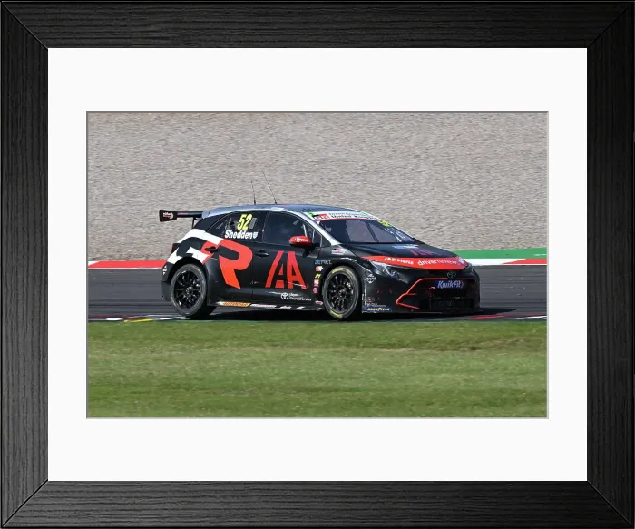 Framed Print : CZ2_2254 Gordon Shedden, Toyota Corolla GR Sport, Toyota Gazoo Racing with IAA.jpg Framed Print : CZ2_2254 Gordon Shedden, Toyota Corolla GR Sport, Toyota Gazoo Racing with IAA.jpg