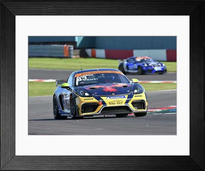 Framed Print : CZ2_2519 Tom Bradshaw, Porsche 718 Cayman GT4 RS Clubsport, Toro Verde GT.jpg Framed Print : CZ2_2519 Tom Bradshaw, Porsche 718 Cayman GT4 RS Clubsport, Toro Verde GT.jpg