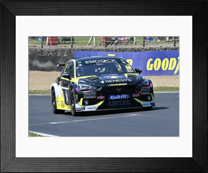 Framed Print : CZ2_3781 Nicolas Hamilton, Cupra Leon, Powder Monkey Brewing Co with Esidock.jpg Framed Print : CZ2_3781 Nicolas Hamilton, Cupra Leon, Powder Monkey Brewing Co with Esidock.jpg
