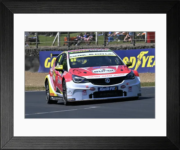 Framed Print : CZ2_3788 Mikey Doble, Vauxhall Astra, Motor Parts Direct with Power Maxed Racing.jpg