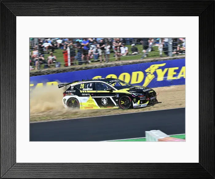 Framed Print : CZ2_3907 Nicolas Hamilton, Cupra Leon, Powder Monkey Brewing Co with Esidock.jpg Framed Print : CZ2_3907 Nicolas Hamilton, Cupra Leon, Powder Monkey Brewing Co with Esidock.jpg