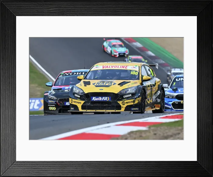 Framed Print : CZ2_4649 Ashley Sutton, Ford Focus ST, NAPA Racing UK.jpg