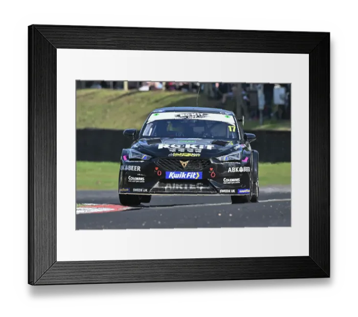 Framed Print : CZ2_5538 Dexter Patterson, Cupra Leon, ROKiT Racing with Un-Limited Motorsport.jpg