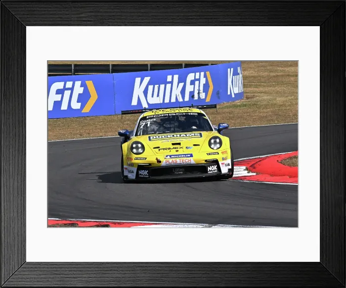 Framed Print : CZ2_7067 Max Coates, Duckhams Yuasa Racing by Graves Motorsport, Porsche 911 GT3 Cup.jpg Framed Print : CZ2_7067 Max Coates, Duckhams Yuasa Racing by Graves Motorsport, Porsche 911 GT3 Cup.jpg