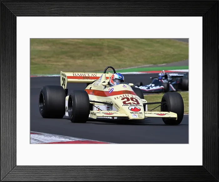 Framed Print : CZ2_8024 Valerio Leone, Arrows A6.jpg Framed Print : CZ2_8024 Valerio Leone, Arrows A6.jpg