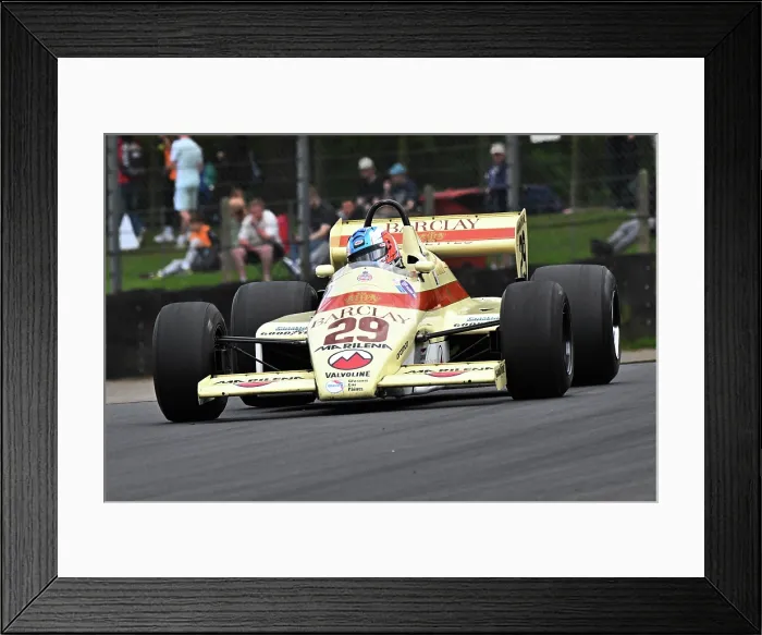 Framed Print : CZ2_8562 Valerio Leone, Arrows A6.jpg Framed Print : CZ2_8562 Valerio Leone, Arrows A6.jpg