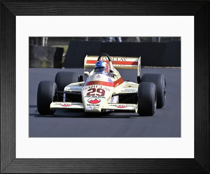 Framed Print : CZ2_8808 Valerio Leone, Arrows A6.jpg Framed Print : CZ2_8808 Valerio Leone, Arrows A6.jpg