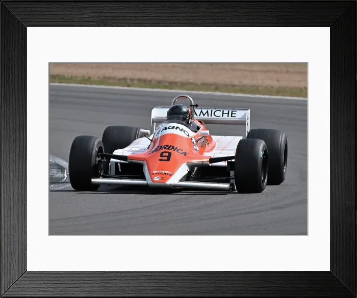 Framed Print : CZ3_9827 Michael Fitzgerald, Arrows A4.jpg Framed Print : CZ3_9827 Michael Fitzgerald, Arrows A4.jpg