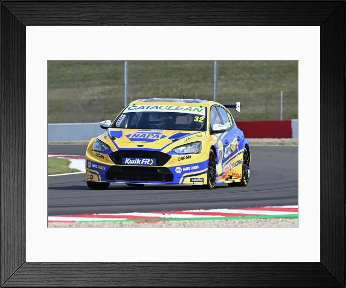 Framed Print : CZ4_0666 Daniel Rowbottom, Ford Focus ST, NAPA Racing UK.jpg