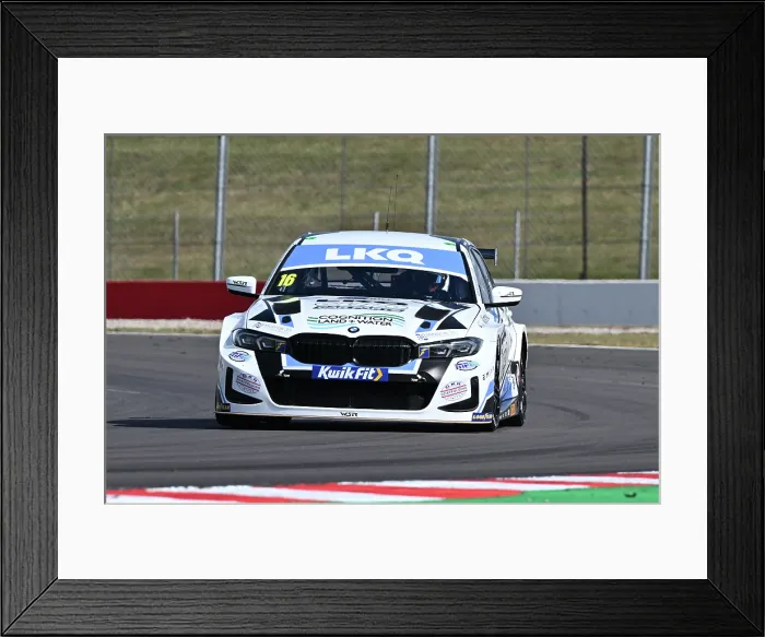 Framed Print : CZ4_0675 Aiden Moffat, BMW 330i M Sport, LKQ Euro Car Parts Racing with WSR.jpg Framed Print : CZ4_0675 Aiden Moffat, BMW 330i M Sport, LKQ Euro Car Parts Racing with WSR.jpg