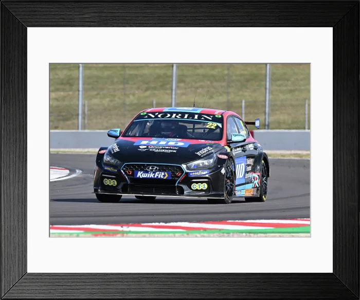 Framed Print : CZ4_0681 Chris Smiley, Hyundai i30N, Restart Racing.jpg Framed Print : CZ4_0681 Chris Smiley, Hyundai i30N, Restart Racing.jpg