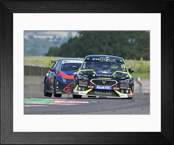 Framed Print : CZ4_0960 Nicolas Hamilton, Cupra Leon, Powder Monkey Brewing Co with Esidock.jpg Framed Print : CZ4_0960 Nicolas Hamilton, Cupra Leon, Powder Monkey Brewing Co with Esidock.jpg