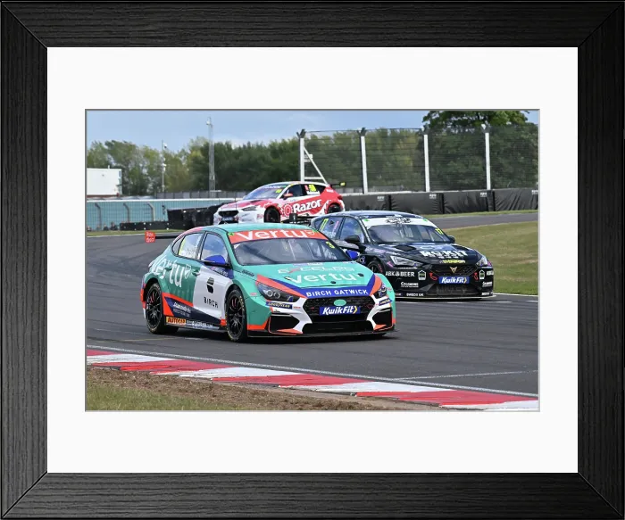 Framed Print : CZ4_2076 Tom Chilton, Hyundai i30N, Team VERTU.jpg Framed Print : CZ4_2076 Tom Chilton, Hyundai i30N, Team VERTU.jpg