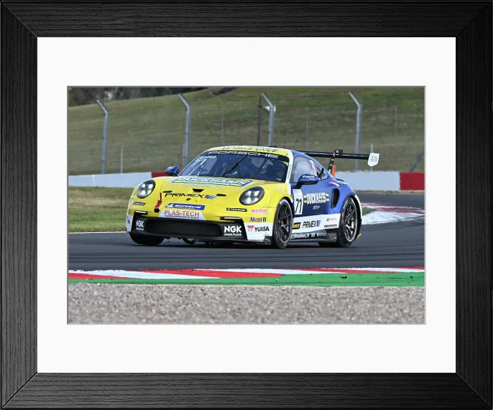 Framed Print : CZ4_0460 Max Coates, Duckhams Yuasa Racing by Graves Motorsport, Porsche 911 GT3 Cup.jpg Framed Print : CZ4_0460 Max Coates, Duckhams Yuasa Racing by Graves Motorsport, Porsche 911 GT3 Cup.jpg