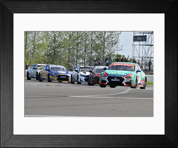 Framed Print : CZ4_9380 Tom Chilton, Hyundai i30N, Team VERTU.jpg Framed Print : CZ4_9380 Tom Chilton, Hyundai i30N, Team VERTU.jpg