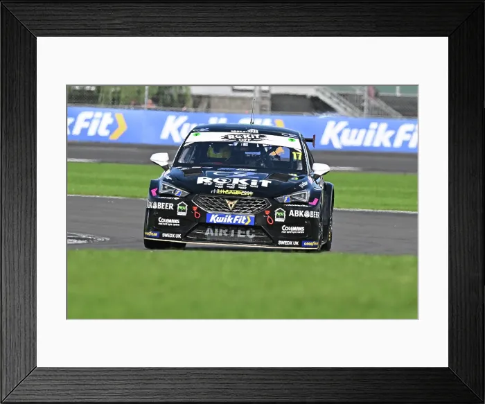 Framed Print : CZ5_0086 Dexter Patterson, Cupra Leon, ROKiT Racing with Un-Limited Motorsport.jpg Framed Print : CZ5_0086 Dexter Patterson, Cupra Leon, ROKiT Racing with Un-Limited Motorsport.jpg