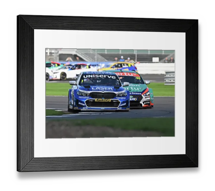 Framed Print : CZ5_0135 Jake Hill, BMW 330i M Sport, Laser Tools Racing with MB Motorsport, Tom Ingram, Hyundai i30N, Team VERTU.jpg Framed Print : CZ5_0135 Jake Hill, BMW 330i M Sport, Laser Tools Racing with MB Motorsport, Tom Ingram, Hyundai i30N, Team VERTU.jpg