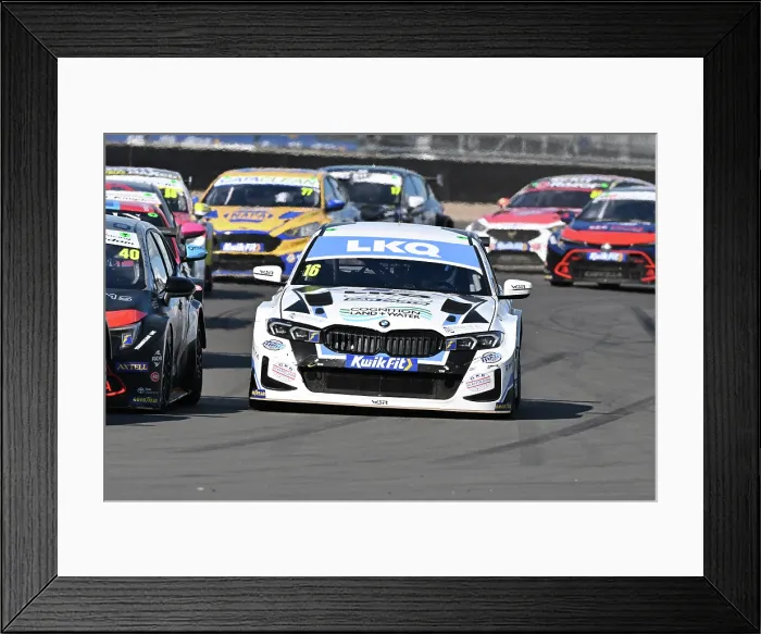 Framed Print : CZ5_0204 Aiden Moffat, BMW 330i M Sport, LKQ Euro Car Parts Racing with WSR.jpg Framed Print : CZ5_0204 Aiden Moffat, BMW 330i M Sport, LKQ Euro Car Parts Racing with WSR.jpg