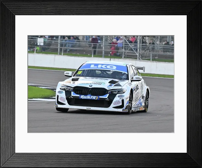 Framed Print : CZ5_0840 Aiden Moffat, BMW 330i M Sport, LKQ Euro Car Parts Racing with WSR.jpg Framed Print : CZ5_0840 Aiden Moffat, BMW 330i M Sport, LKQ Euro Car Parts Racing with WSR.jpg