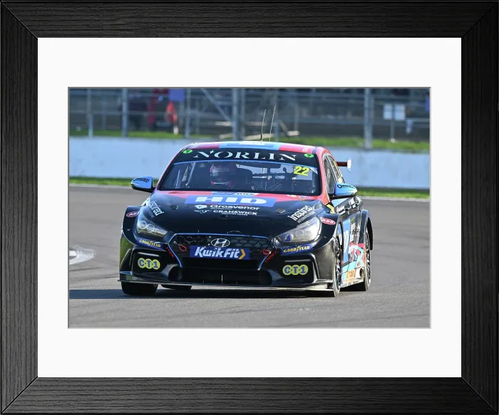 Framed Print : CZ5_0865 Chris Smiley, Hyundai i30N, Restart Racing.jpg Framed Print : CZ5_0865 Chris Smiley, Hyundai i30N, Restart Racing.jpg