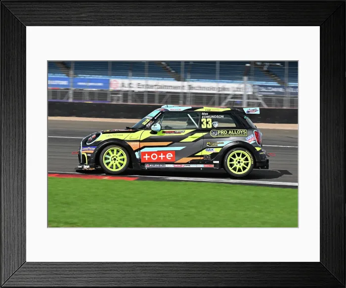 Framed Print : CZ4_9709 Max Edmundson, Pro Alloys Racing, MINI JCW F56.jpg