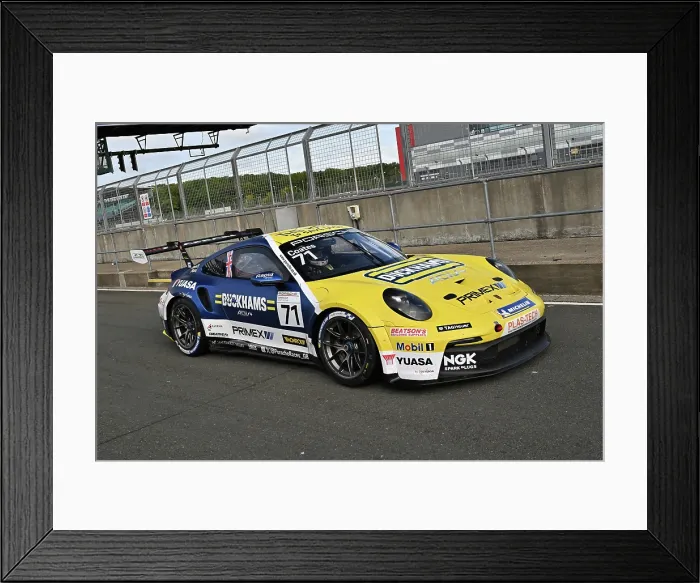 Framed Print : CZ4_8918 Max Coates, Duckhams Yuasa Racing by Graves Motorsport, Porsche 911 GT3 Cup.jpg Framed Print : CZ4_8918 Max Coates, Duckhams Yuasa Racing by Graves Motorsport, Porsche 911 GT3 Cup.jpg