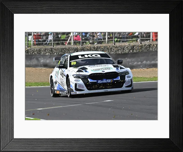 Framed Print : CZ5_1479 Charles Rainford, BMW 330i M Sport, LKQ Euro Car Parts Racing with WSR.jpg Framed Print : CZ5_1479 Charles Rainford, BMW 330i M Sport, LKQ Euro Car Parts Racing with WSR.jpg