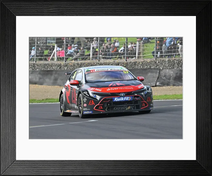 Framed Print : CZ5_1523 Gordon Shedden, Toyota Corolla GR Sport, Toyota Gazoo Racing UK with IAA.jpg Framed Print : CZ5_1523 Gordon Shedden, Toyota Corolla GR Sport, Toyota Gazoo Racing UK with IAA.jpg