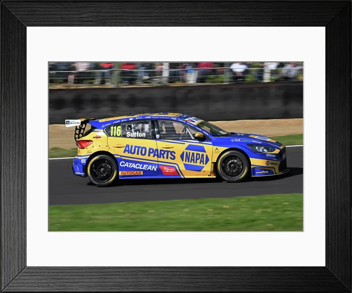Framed Print : CZ5_1644 Ashley Sutton, Ford Focus ST, NAPA Racing UK.jpg