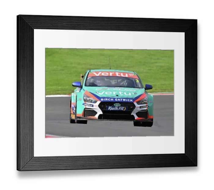 Framed Print : CZ5_1745 Tom Chilton, Hyundai i30N, Team VERTU.jpg