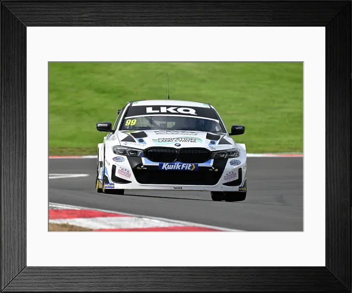 Framed Print : CZ5_1747 Charles Rainford, BMW 330i M Sport, LKQ Euro Car Parts Racing with WSR.jpg Framed Print : CZ5_1747 Charles Rainford, BMW 330i M Sport, LKQ Euro Car Parts Racing with WSR.jpg