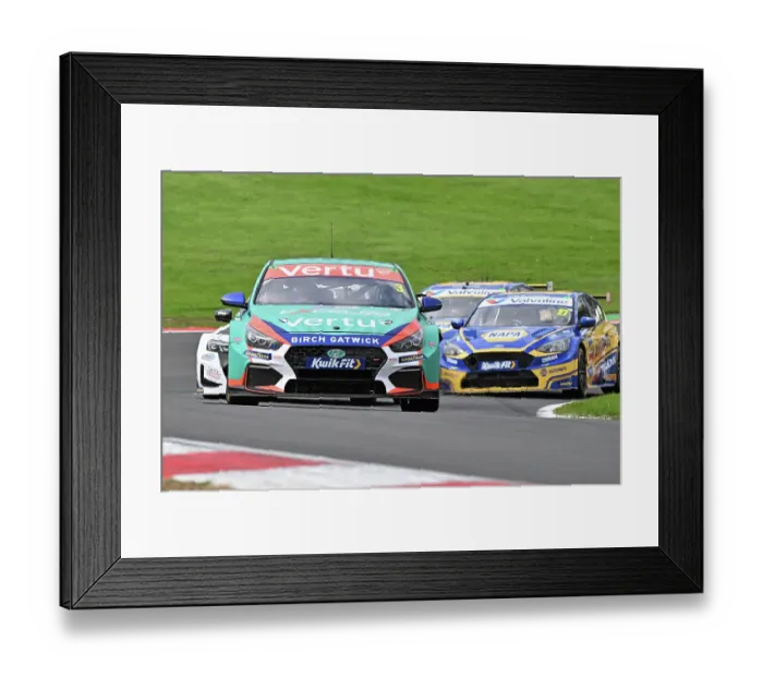 Framed Print : CZ5_1767 Tom Chilton, Hyundai i30N, Team VERTU.jpg Framed Print : CZ5_1767 Tom Chilton, Hyundai i30N, Team VERTU.jpg